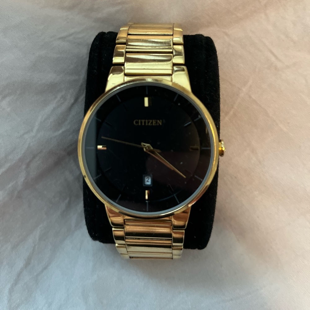 Citizen Gold Men’s Watch - Picture 2 of 4